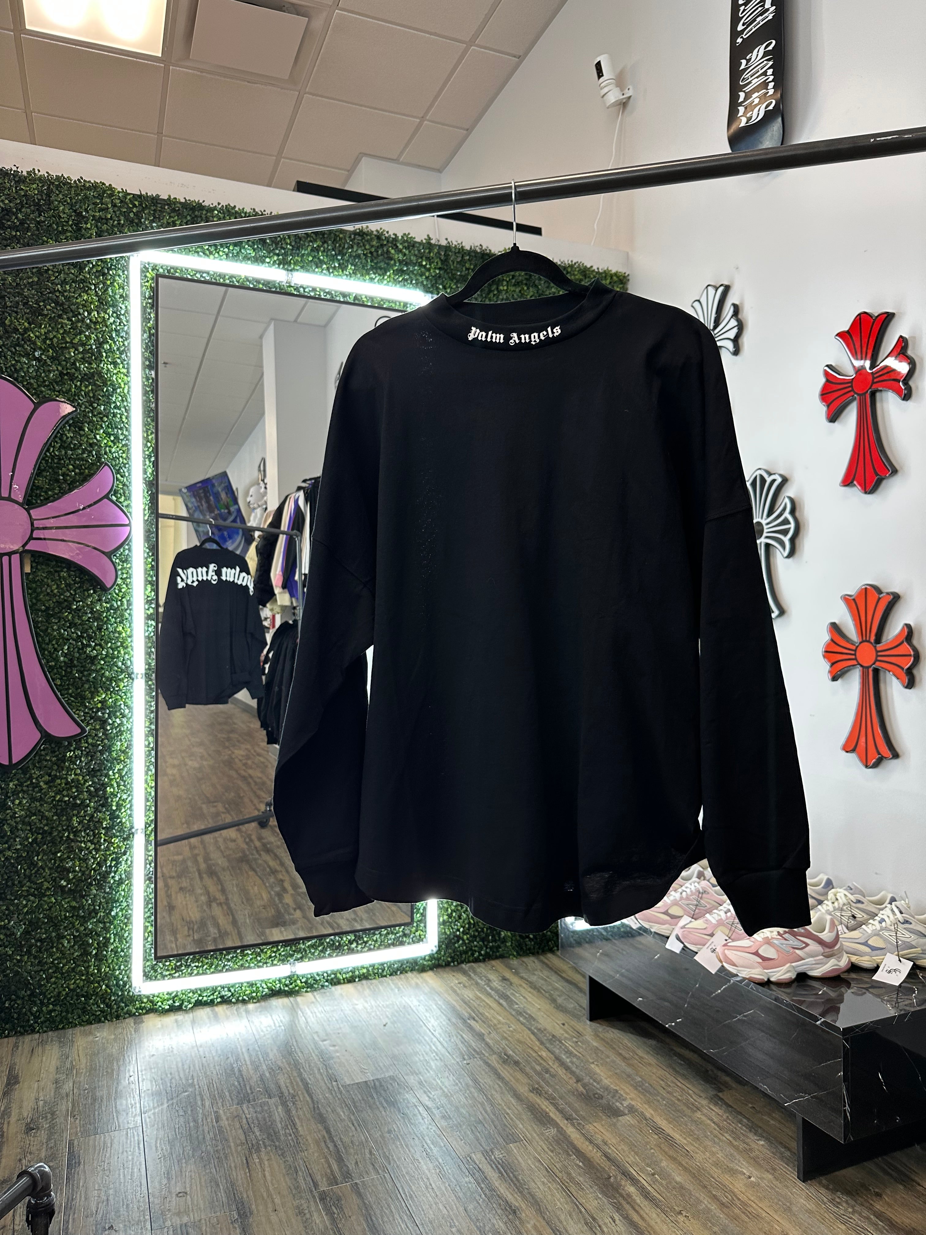 Palm Angels Black Logo